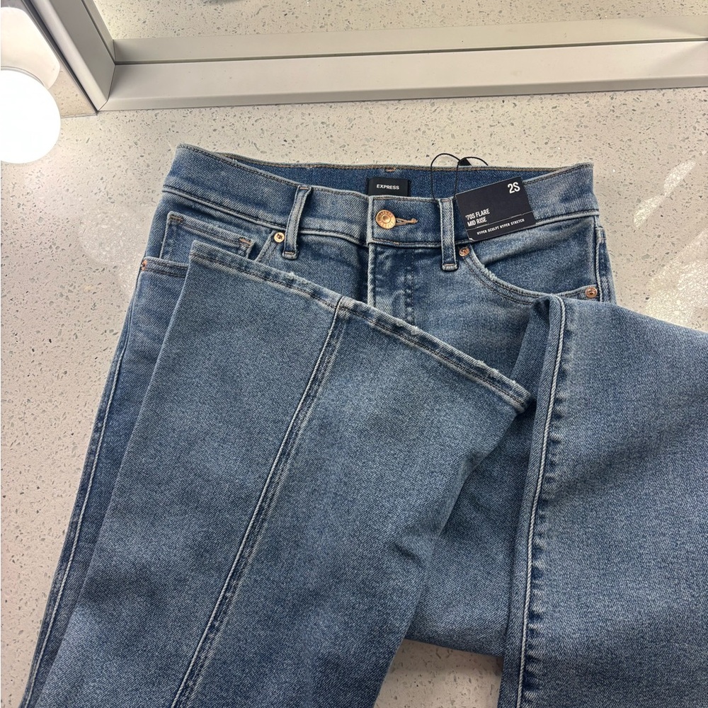 Express Women's Classic Blue Straight Leg Jeans